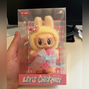 Pop Mart Let's Checkmate Labubu